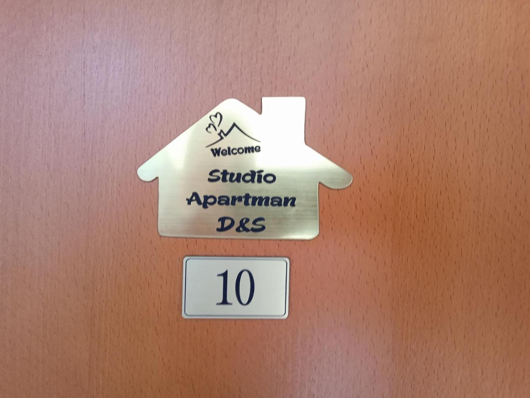 Studio Apartman D&S بلوزين المظهر الخارجي الصورة